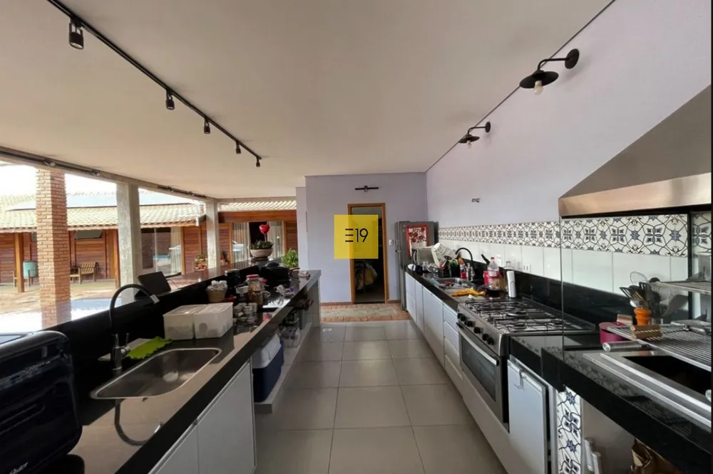 Casa, 5 quartos, 331 m² - Foto 3