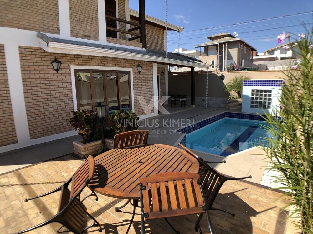 Casa, 3 quartos, 249 m² - Foto 16