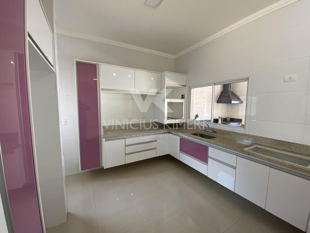Casa à venda com 4 quartos, 236m² - Foto 37