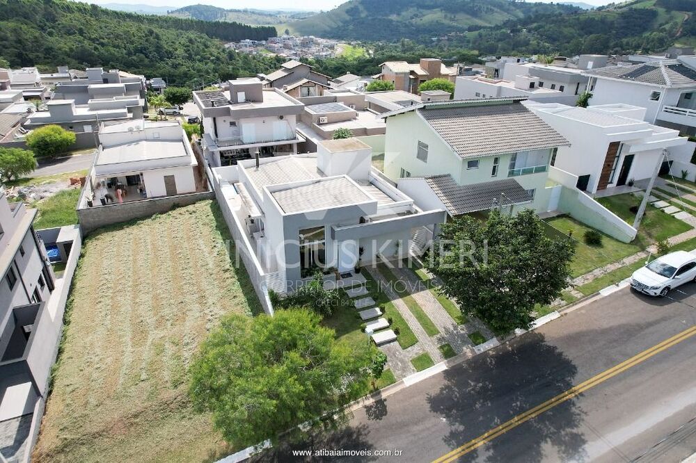 Casa de Condomínio à venda com 3 quartos, 140m² - Foto 3