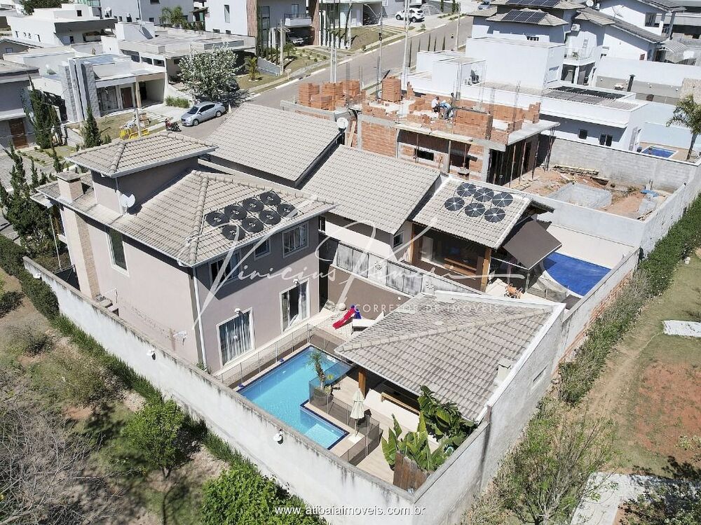 Casa de Condomínio à venda com 3 quartos, 219m² - Foto 4
