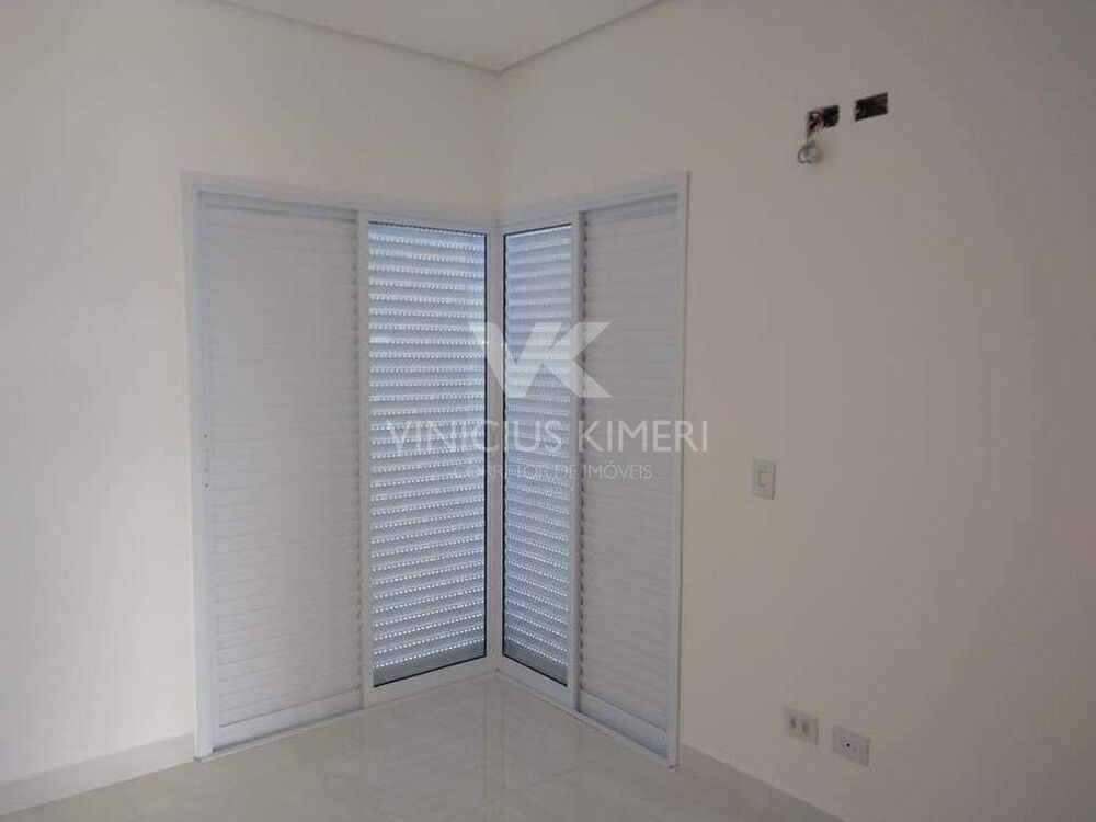Casa à venda com 3 quartos, 200m² - Foto 35