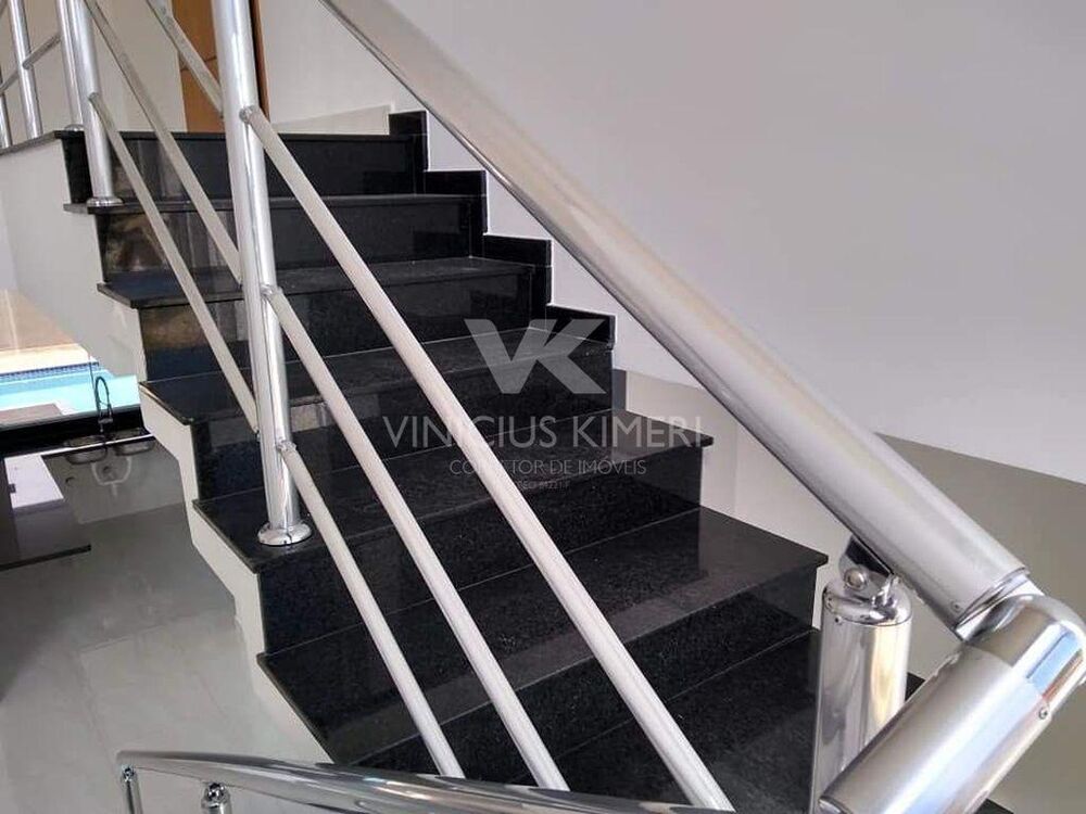 Casa à venda com 3 quartos, 200m² - Foto 31