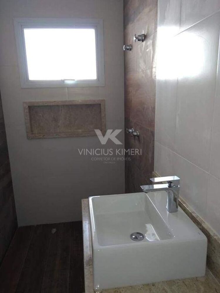 Casa à venda com 3 quartos, 200m² - Foto 36