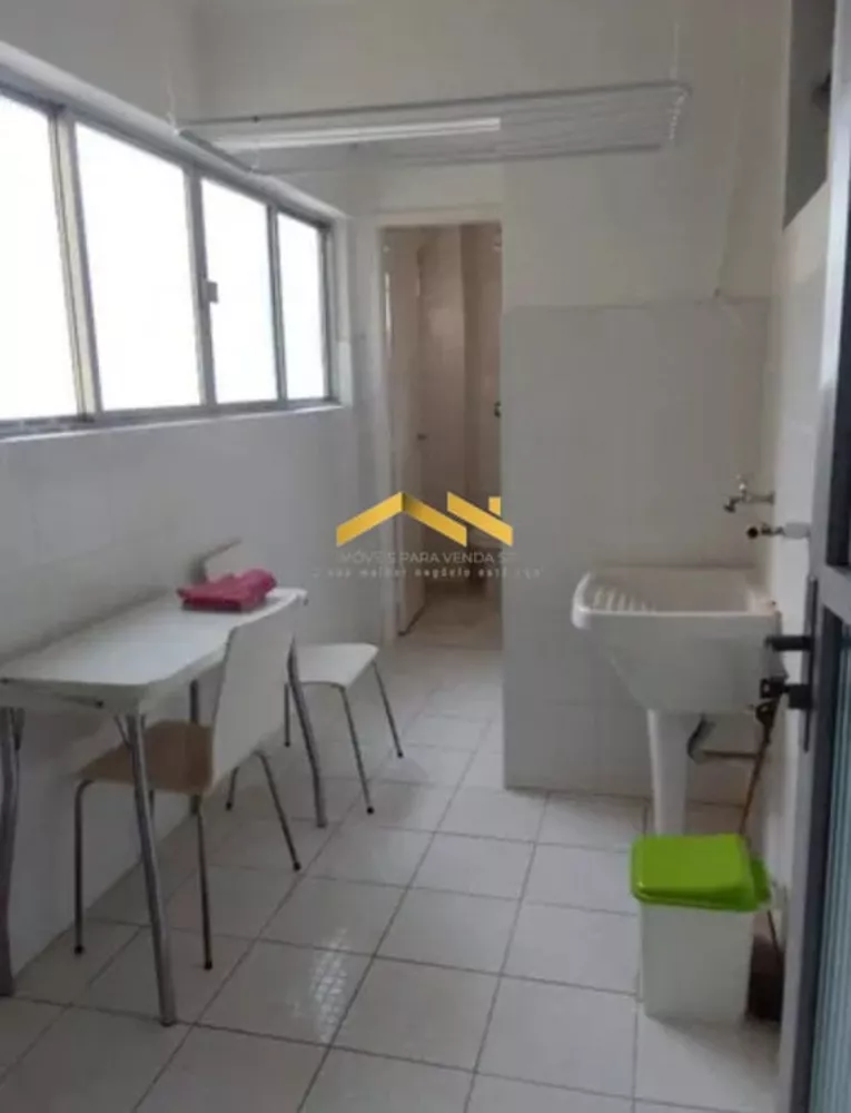 Apartamento à venda com 3 quartos, 108m² - Foto 2