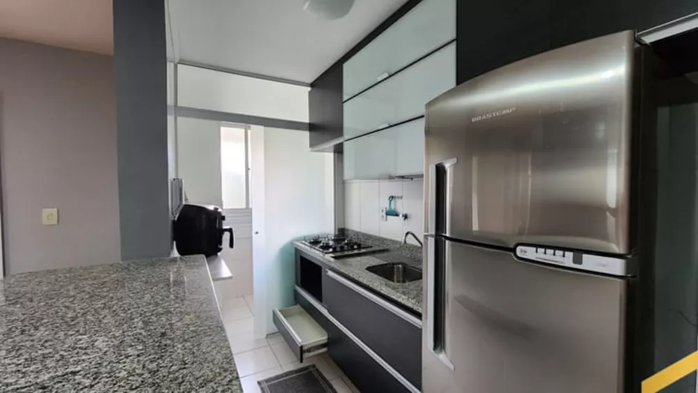 Apartamento à venda com 2 quartos, 48m² - Foto 2