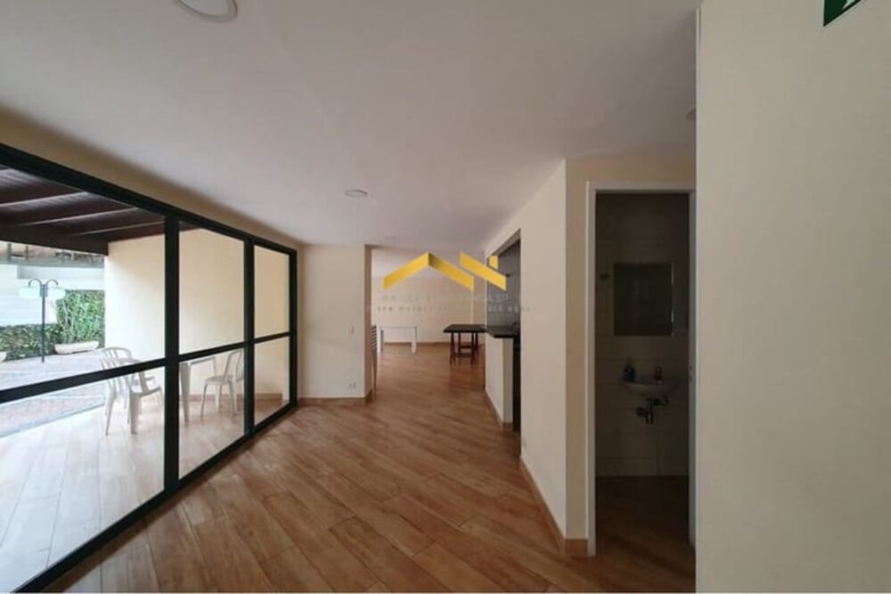 Apartamento à venda com 3 quartos, 74m² - Foto 9