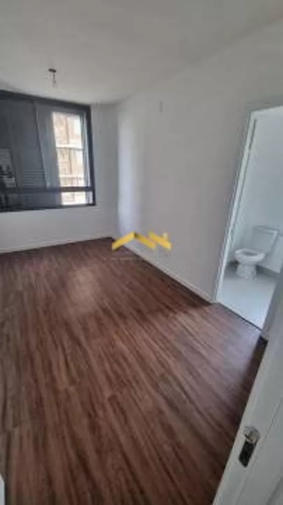 Apartamento à venda com 2 quartos, 69m² - Foto 3