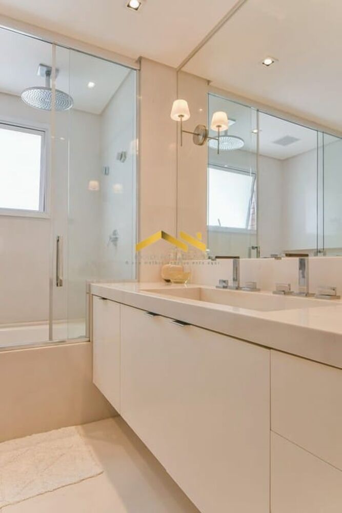 Apartamento à venda com 4 quartos, 271m² - Foto 4