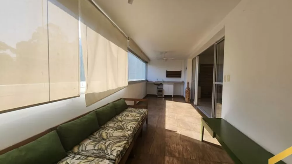 Apartamento à venda com 4 quartos, 172m² - Foto 2