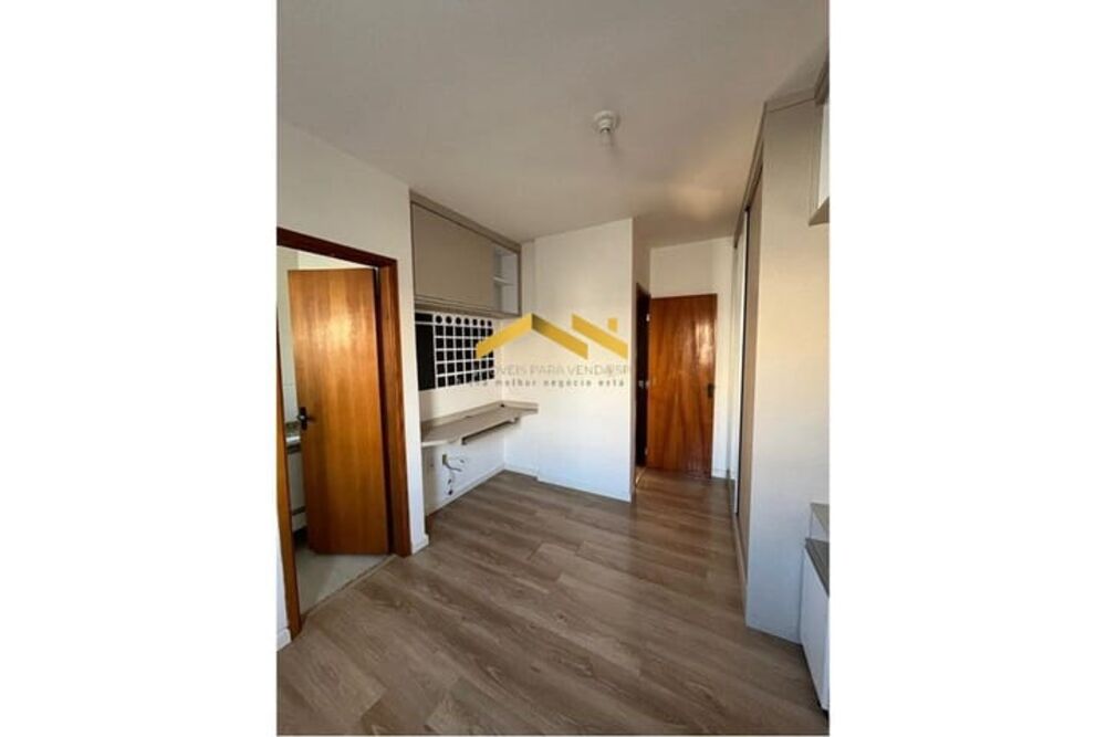 Casa à venda com 2 quartos, 50m² - Foto 9