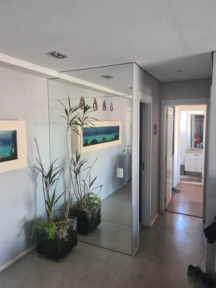 Apartamento à venda com 2 quartos, 67m² - Foto 8