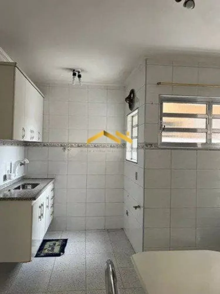 Apartamento à venda com 3 quartos, 105m² - Foto 11