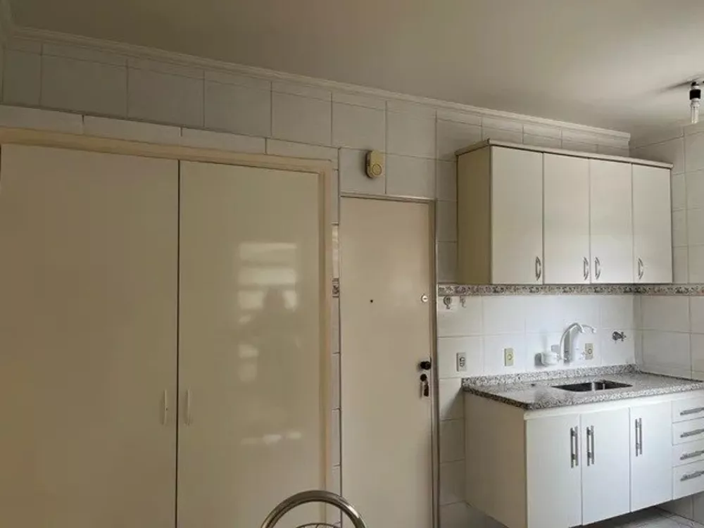 Apartamento à venda com 3 quartos, 105m² - Foto 30