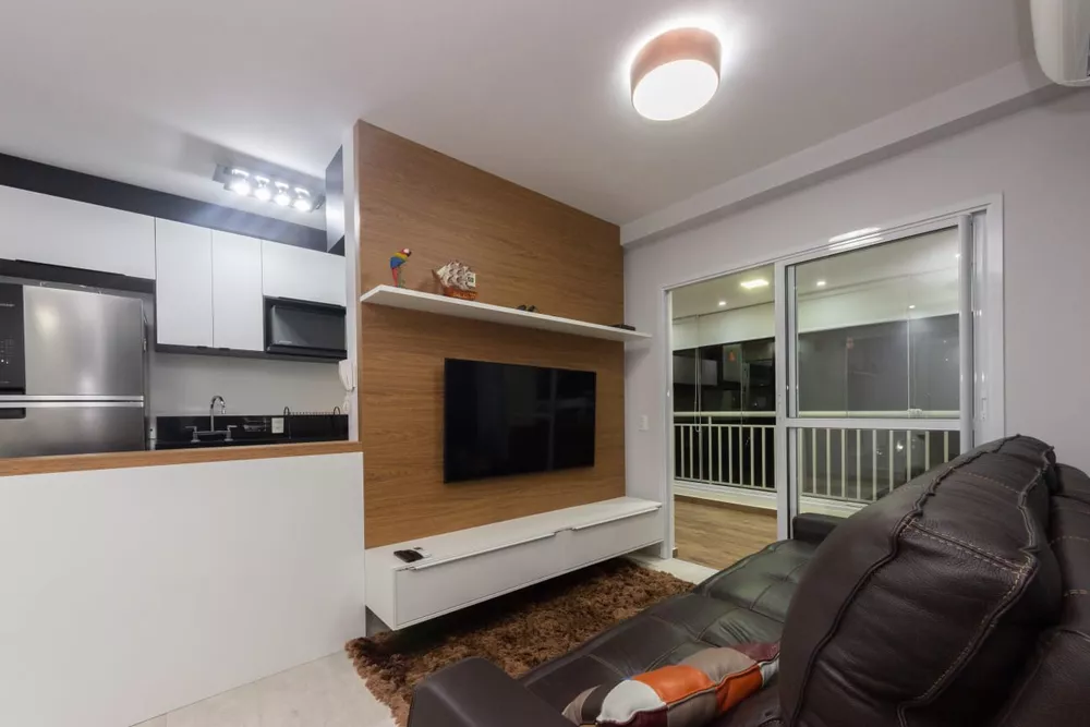 Apartamento à venda com 2 quartos, 64m² - Foto 1