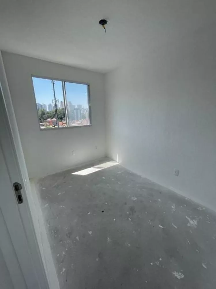 Apartamento à venda com 2 quartos, 41m² - Foto 4