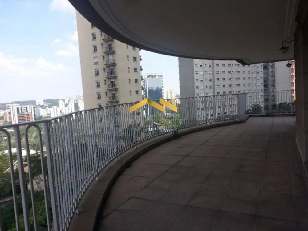 Apartamento à venda com 4 quartos, 425m² - Foto 2