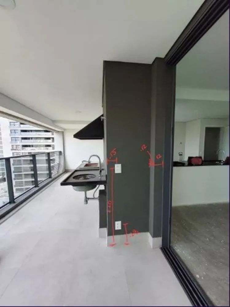 Apartamento à venda com 3 quartos, 186m² - Foto 1