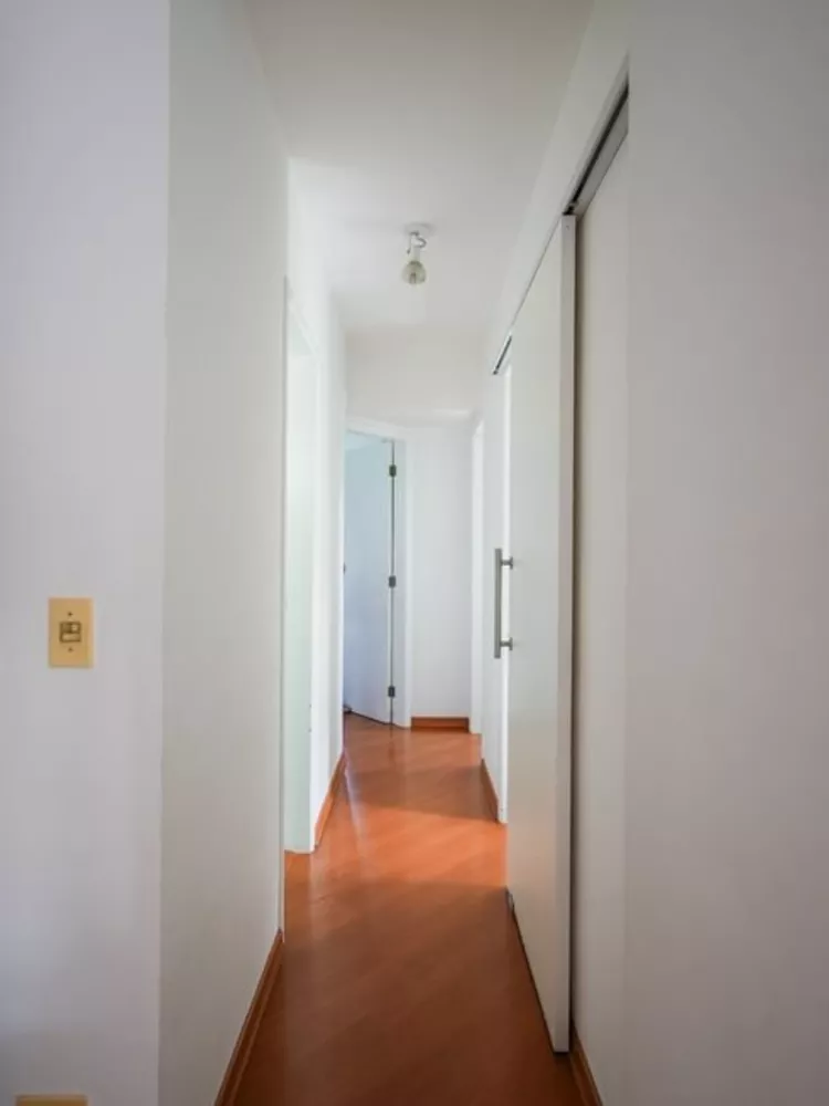 Apartamento à venda com 3 quartos, 82m² - Foto 2