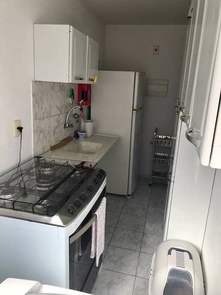 Apartamento à venda com 3 quartos, 66m² - Foto 3