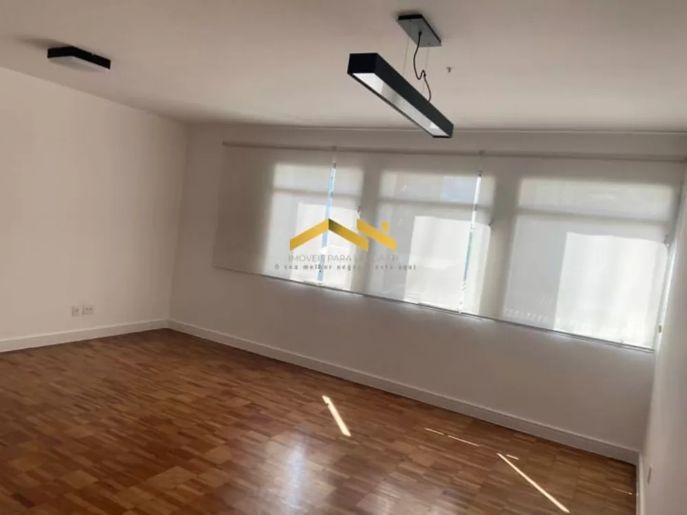 Apartamento à venda com 3 quartos, 150m² - Foto 1