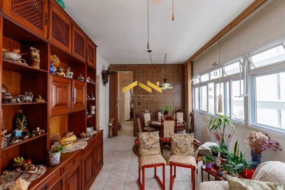 Apartamento à venda com 2 quartos, 73m² - Foto 2