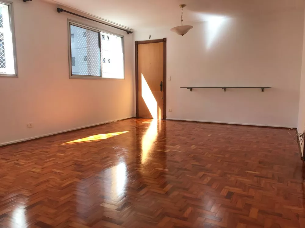 Apartamento à venda com 3 quartos, 105m² - Foto 1