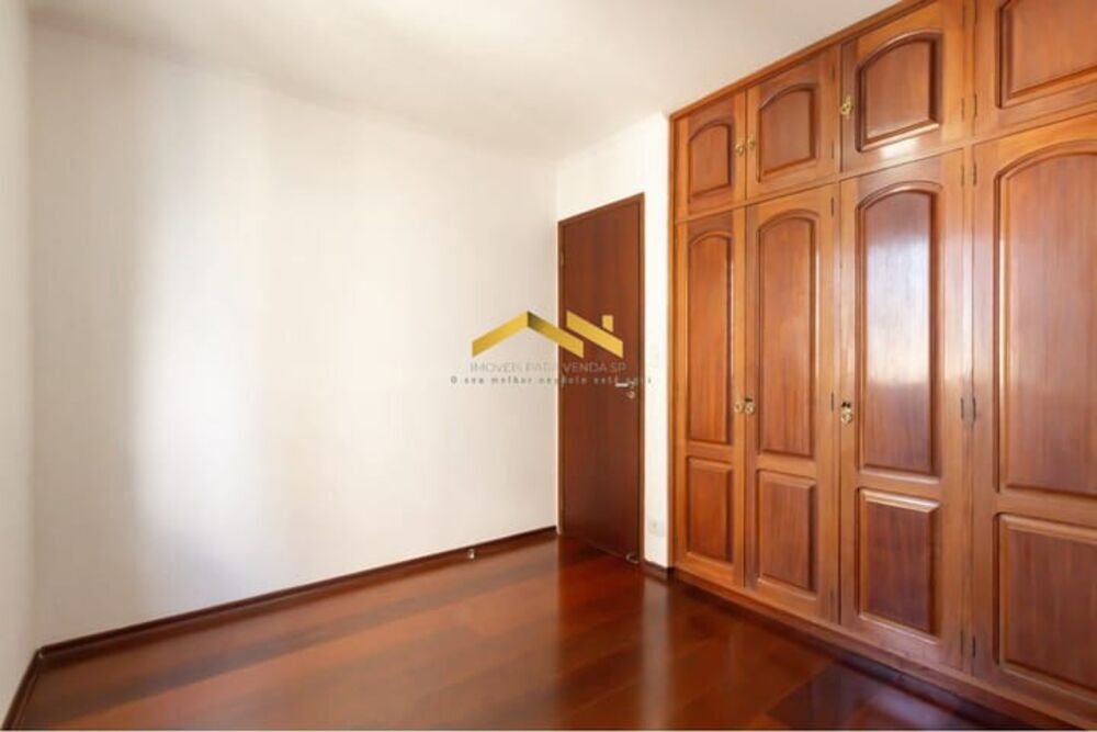 Apartamento à venda com 3 quartos, 128m² - Foto 4