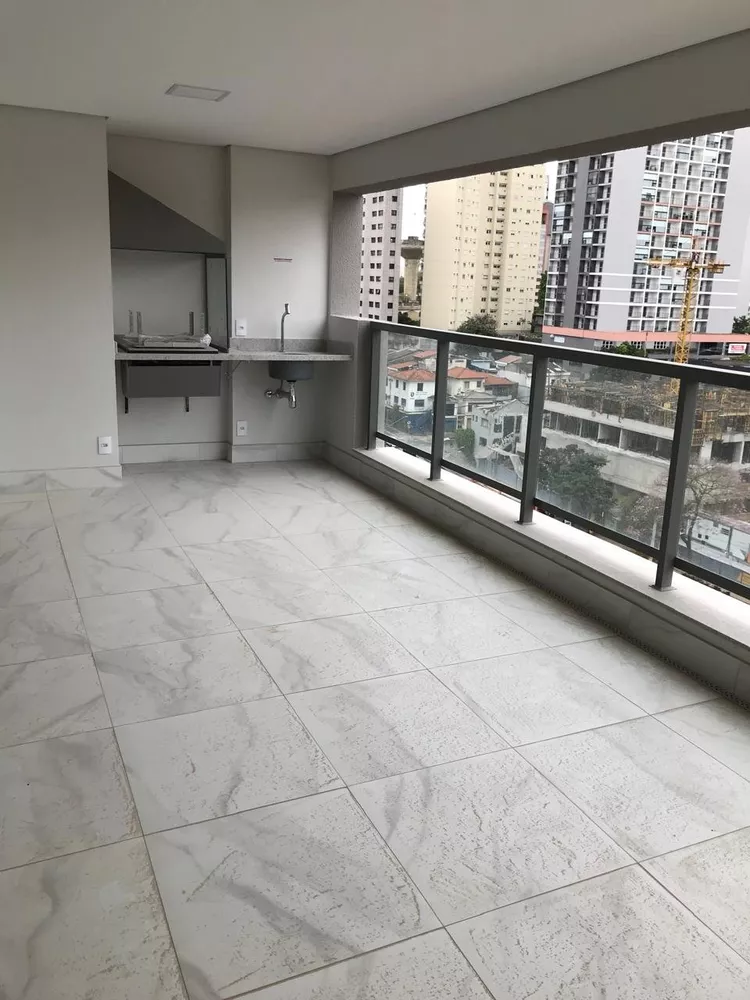 Apartamento à venda com 3 quartos, 131m² - Foto 4