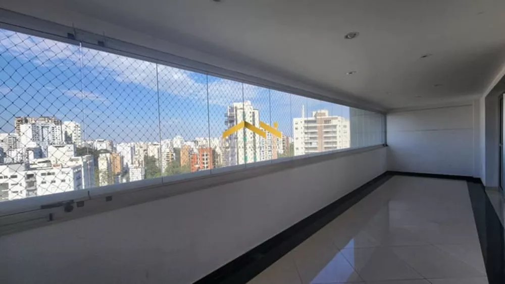 Apartamento à venda com 3 quartos, 172m² - Foto 3