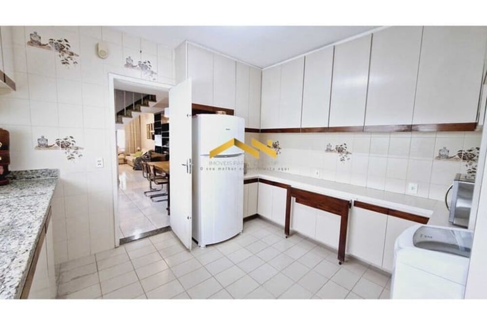 Casa à venda com 3 quartos, 177m² - Foto 6