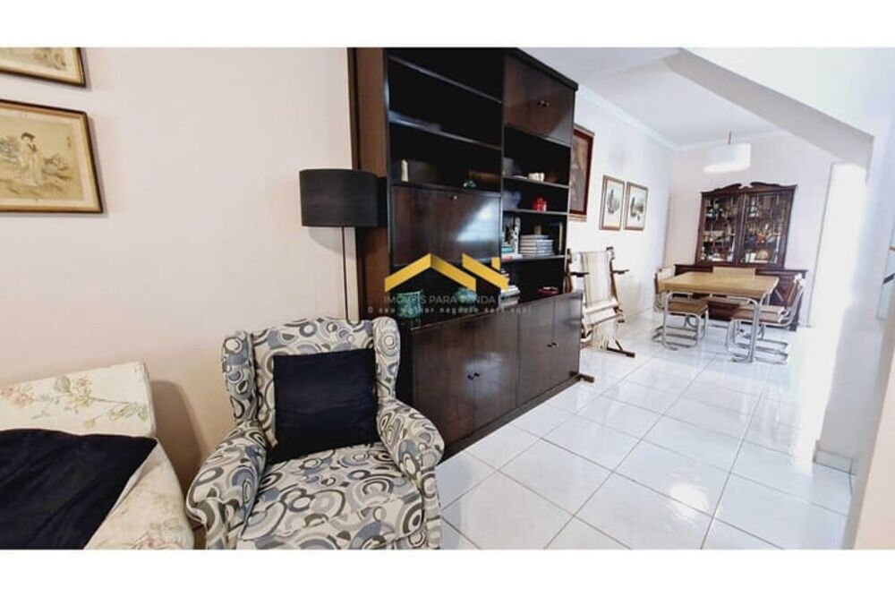 Casa à venda com 3 quartos, 177m² - Foto 9