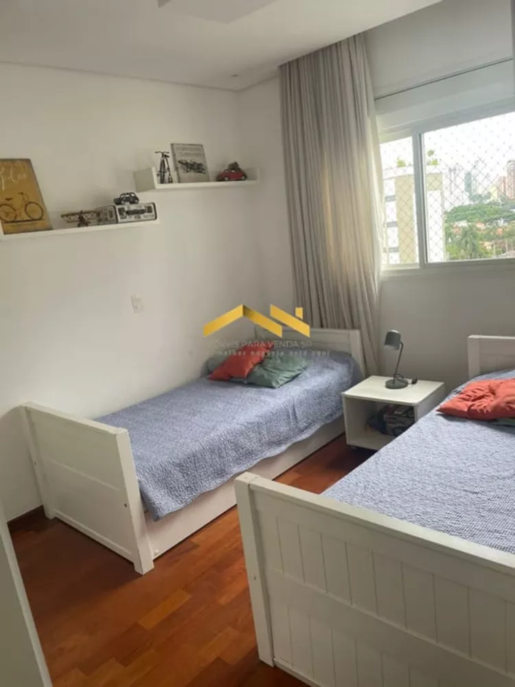 Apartamento à venda com 3 quartos, 200m² - Foto 23