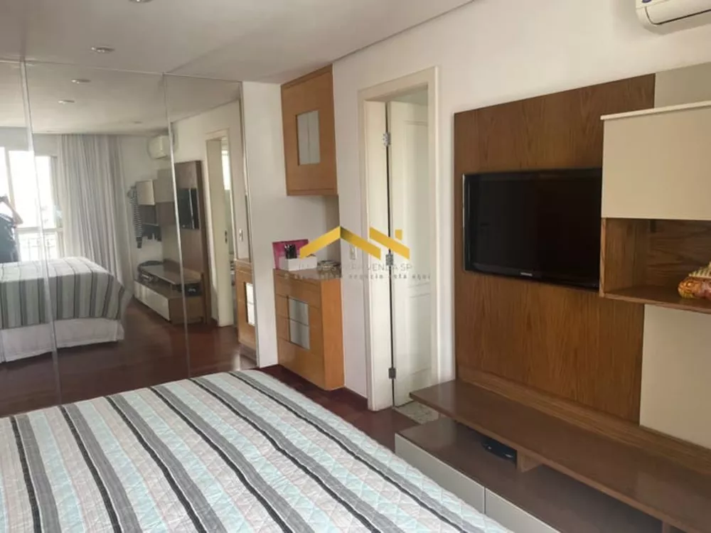 Apartamento à venda com 3 quartos, 200m² - Foto 18