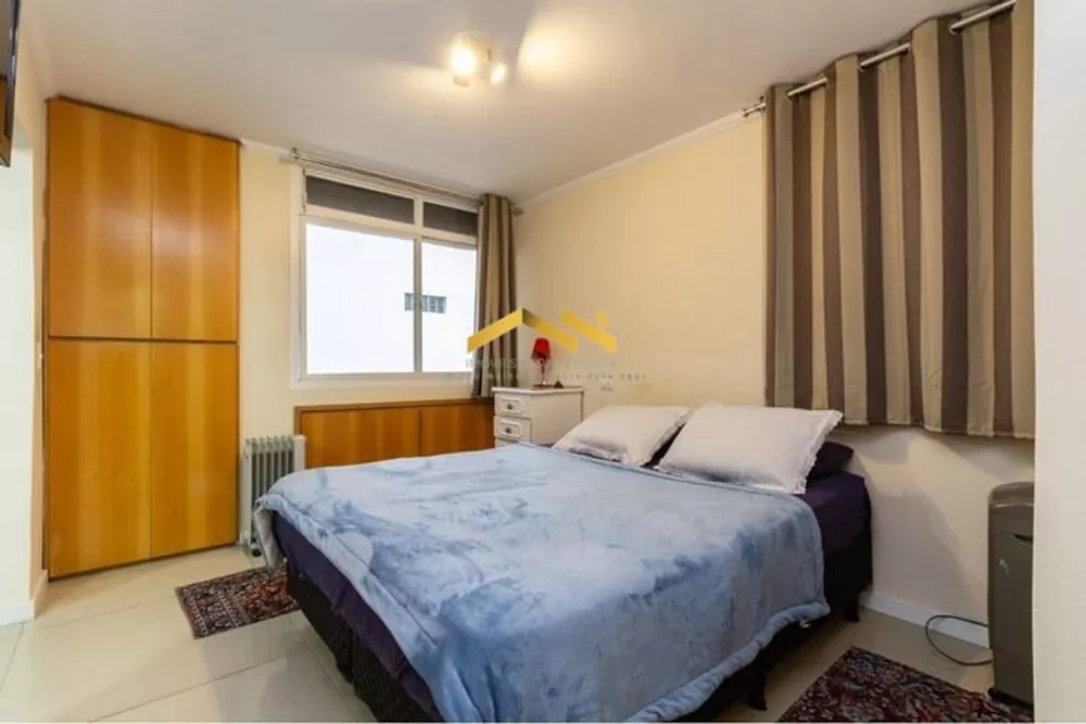 Apartamento à venda com 3 quartos, 141m² - Foto 4