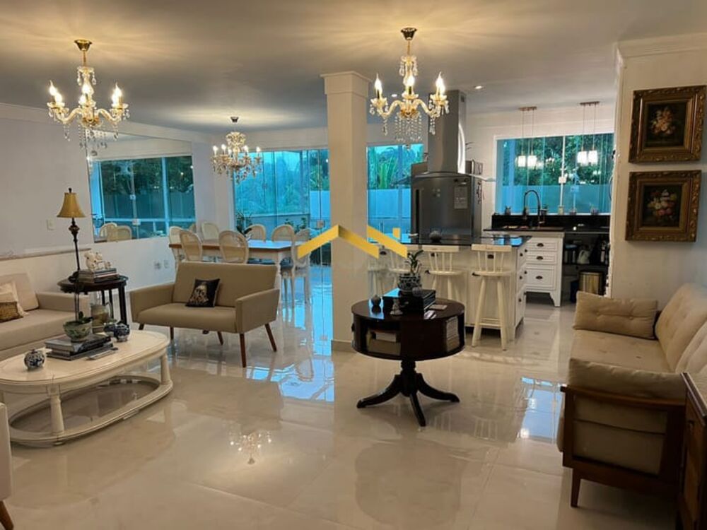 Casa, 5 quartos, 270 m² - Foto 2