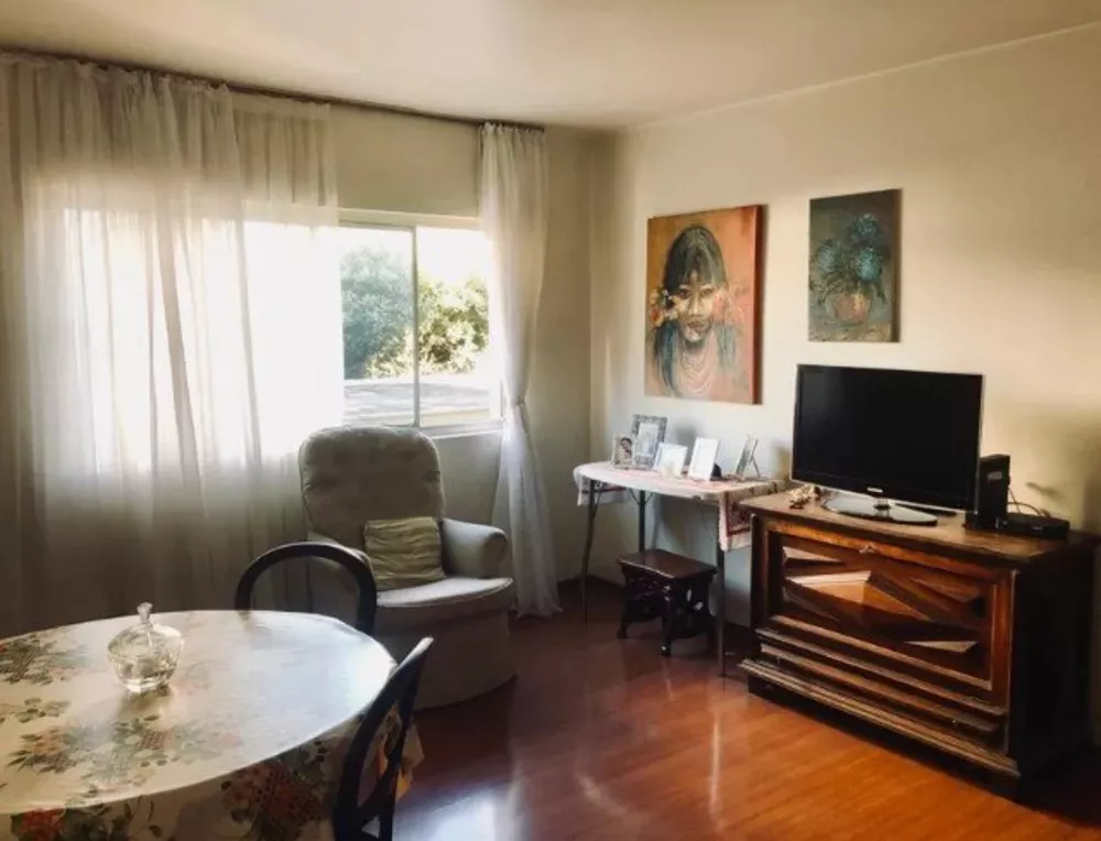 Apartamento à venda com 3 quartos, 70m² - Foto 2