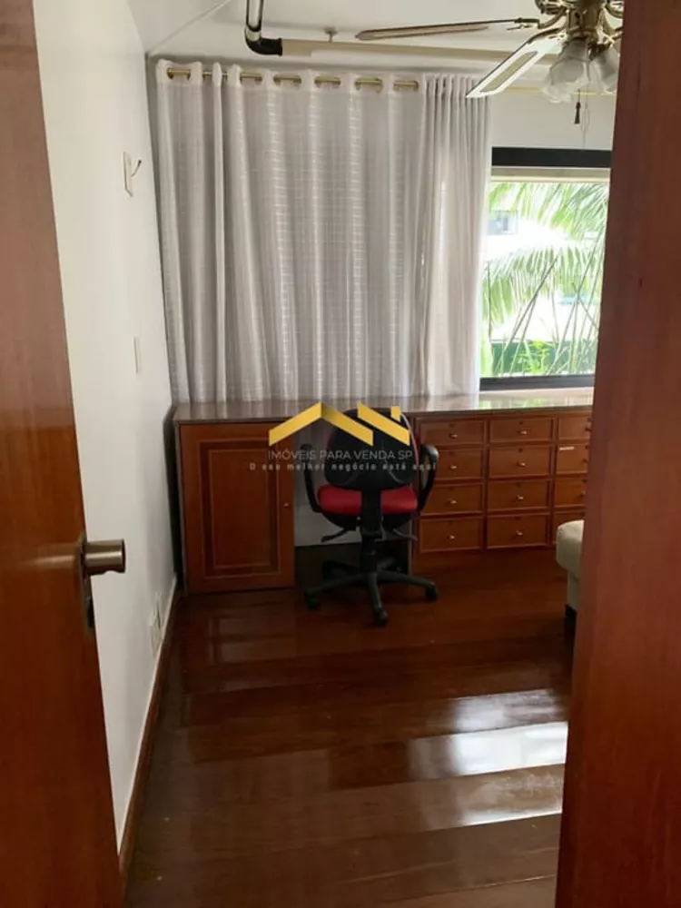 Apartamento à venda com 4 quartos, 155m² - Foto 12