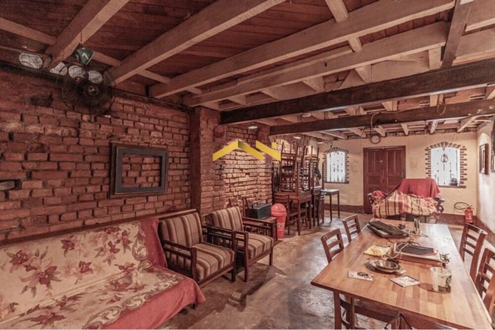 Casa à venda com 3 quartos, 154m² - Foto 14