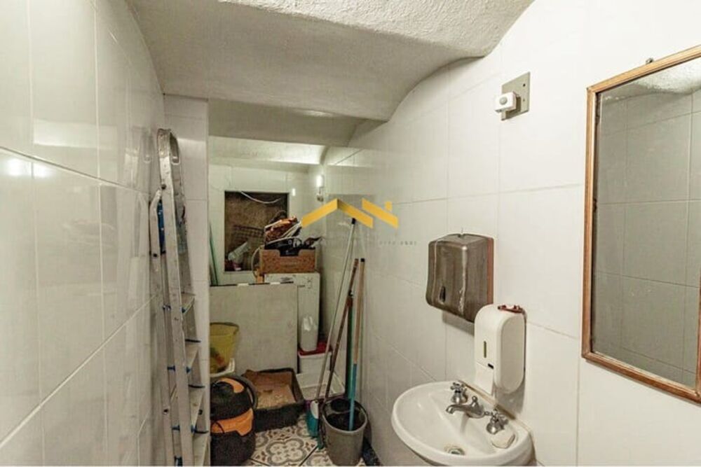 Casa à venda com 3 quartos, 154m² - Foto 3