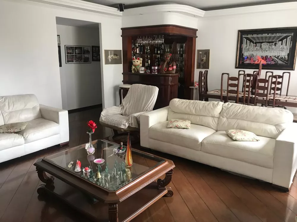 Apartamento à venda com 4 quartos, 160m² - Foto 4