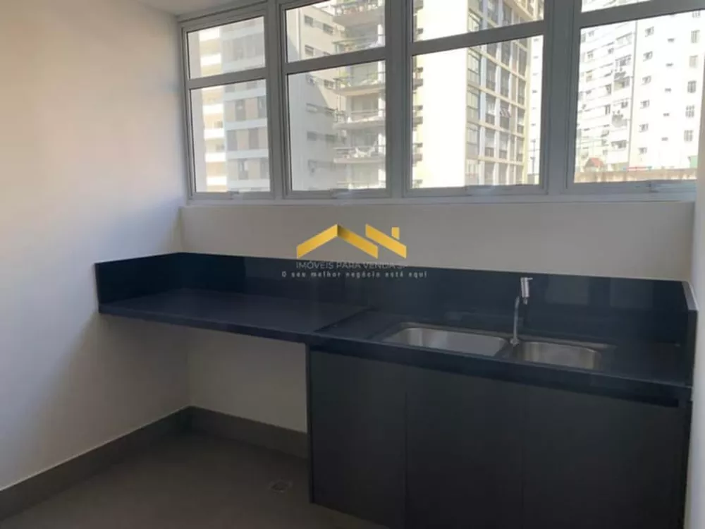 Apartamento à venda com 3 quartos, 341m² - Foto 1