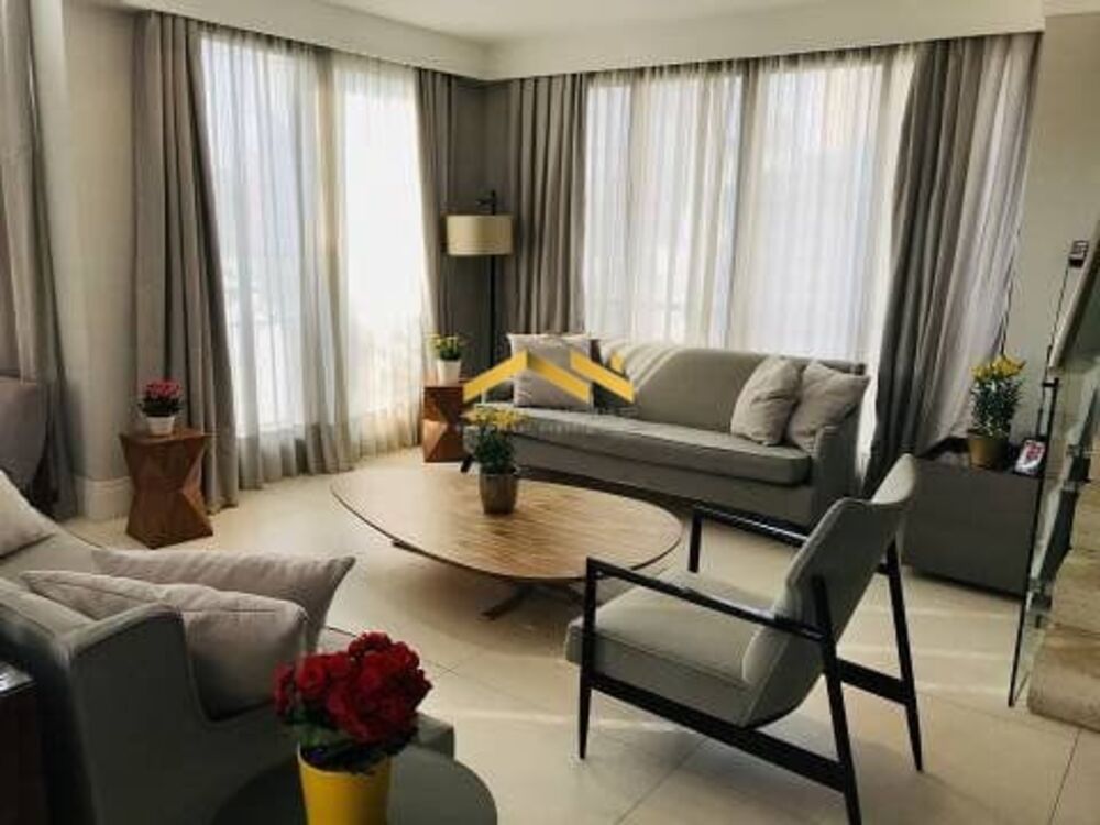 Apartamento, 3 quartos, 272 m² - Foto 1