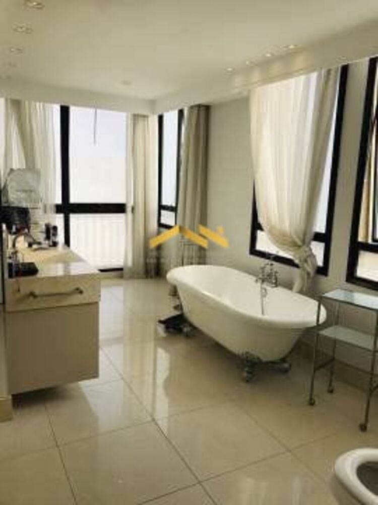 Apartamento, 3 quartos, 272 m² - Foto 4