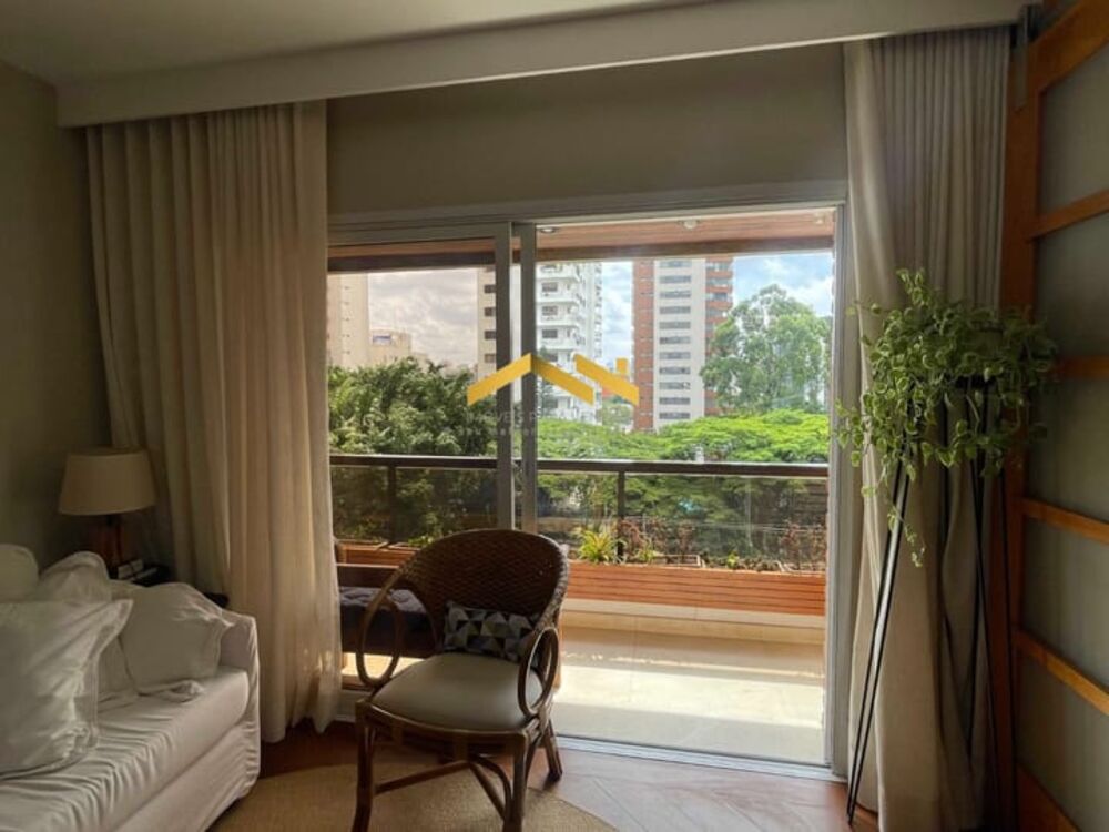 Apartamento à venda com 3 quartos, 160m² - Foto 9