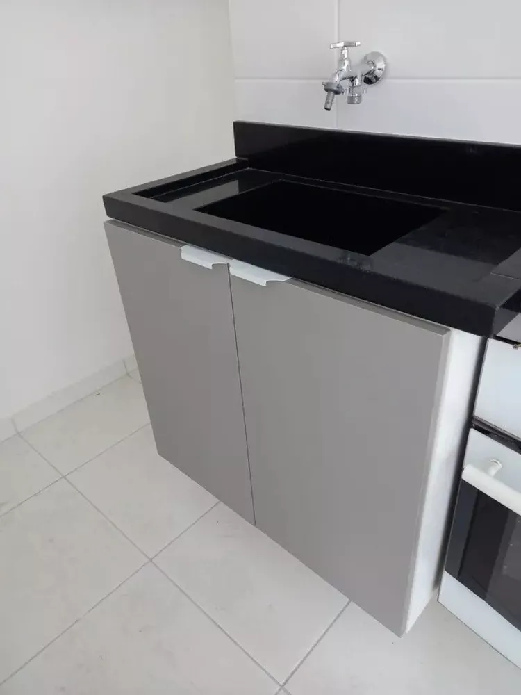 Apartamento à venda com 2 quartos, 40m² - Foto 4