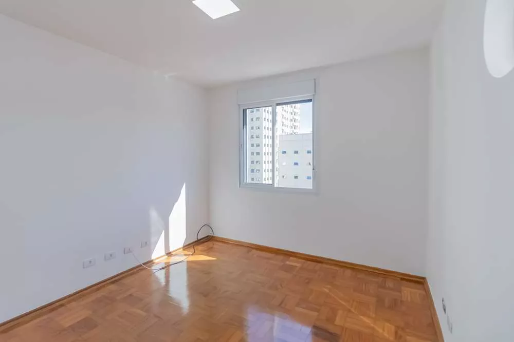 Apartamento à venda com 3 quartos, 105m² - Foto 25