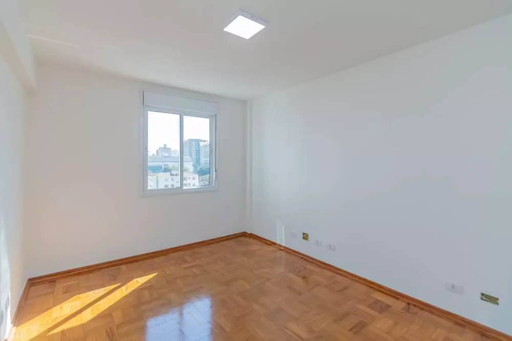 Apartamento à venda com 3 quartos, 105m² - Foto 32