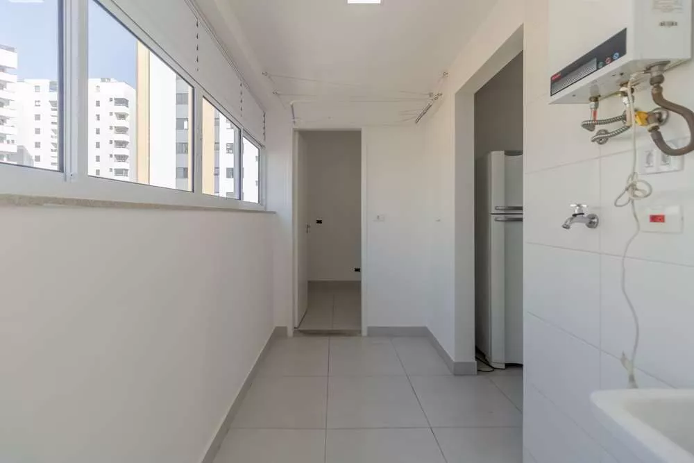 Apartamento à venda com 3 quartos, 105m² - Foto 30