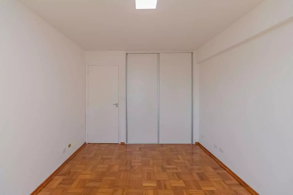 Apartamento à venda com 3 quartos, 105m² - Foto 29